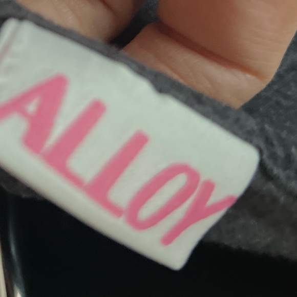 Alloy top - Picture 4 of 4